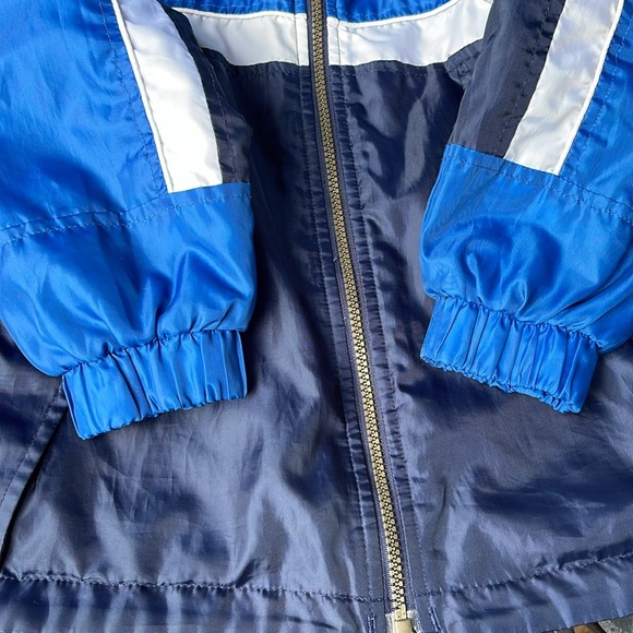 OshKosh B'gosh Wind Breaker Jacket - Picture 6 of 6